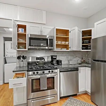 1Br Deluxe Apartment Near Shops & Cafes - Ashland 1F
