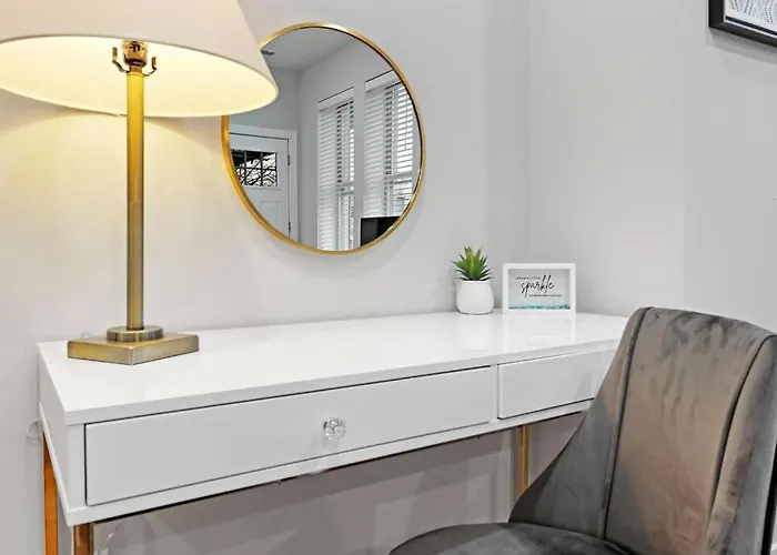 Apartment 1br Deluxe Near Shops & Cafes - Ashland 1f *