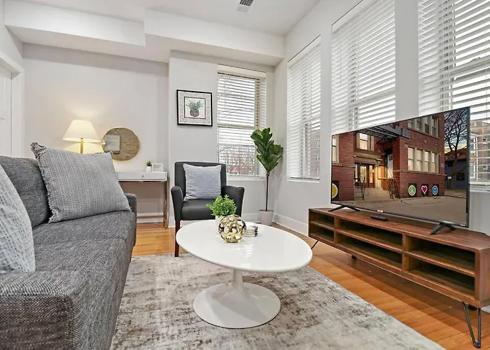 Apartment 1br Deluxe Near Shops & Cafes - Ashland 1f Chicago