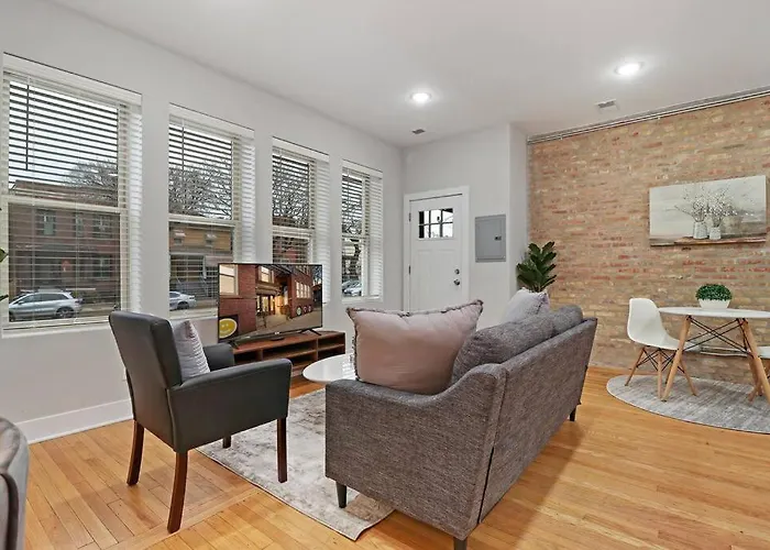 1br Deluxe Near Shops & Cafes - Ashland 1f Chicago
